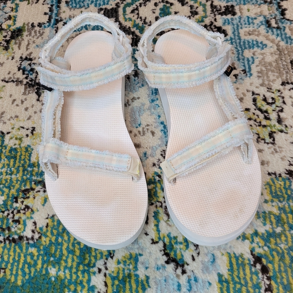 Teva Womens Mid Formfray‎ Pastel Strappy Adjustable Sandal, Size 9